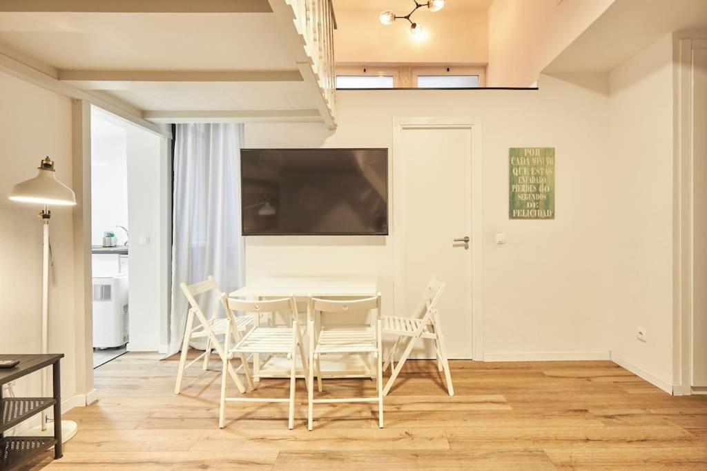 Apartamento Con Encanto En Sol - Madrid #A Ngoại thất bức ảnh