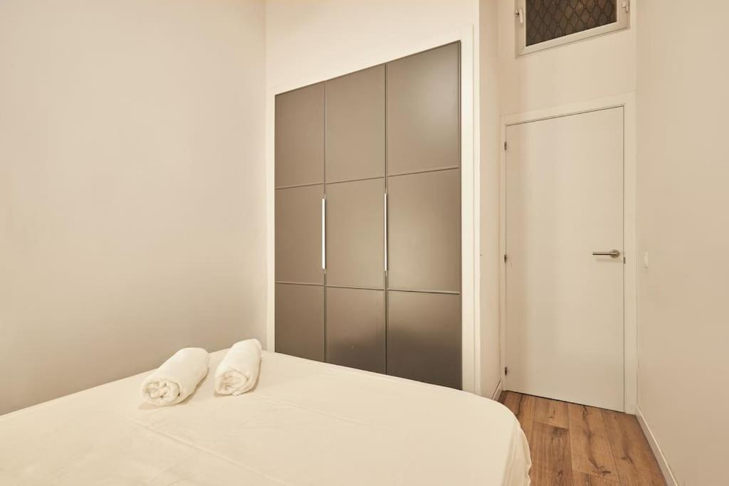 Apartamento Con Encanto En Sol - Madrid #A Ngoại thất bức ảnh